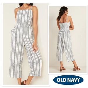 Old Navy Linen-Blend Geometric-Stripe Cami
Jumpsuit, Size Medium